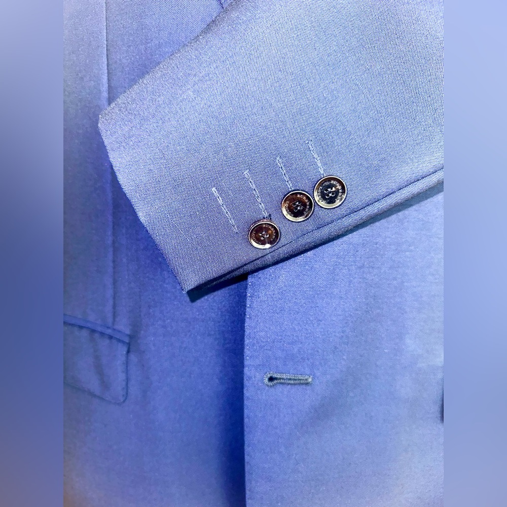 Burberry Milbury Navy Full Suit- 2 Piece. EU: 50R. Good Condition. - Picture 3 of 14